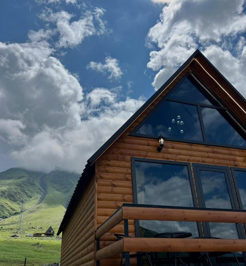 Kazbegi Inn Cottages Exterior foto