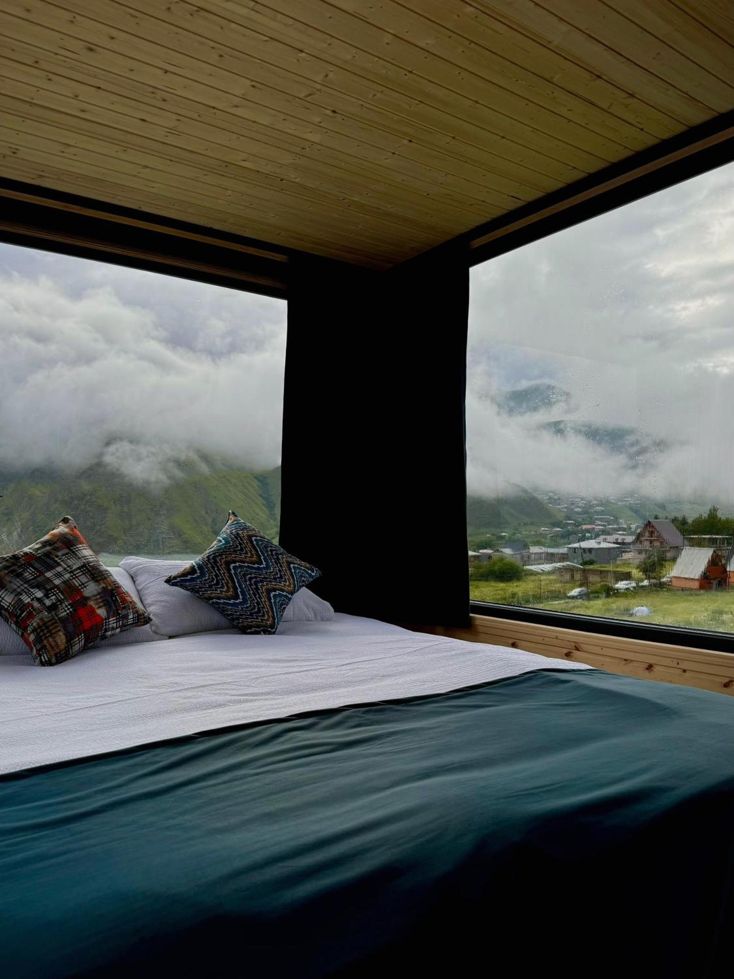 Kazbegi Inn Cottages Exterior foto